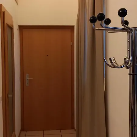 Gaestewohnung Mit Terrasse 