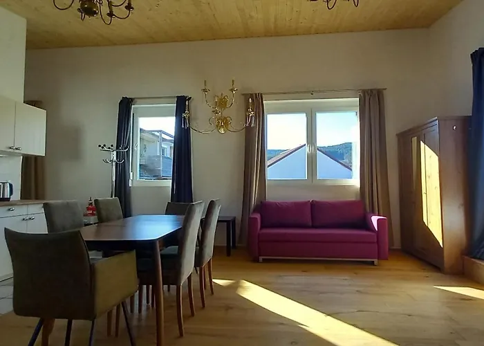 Gaestewohnung Mit Terrasse 