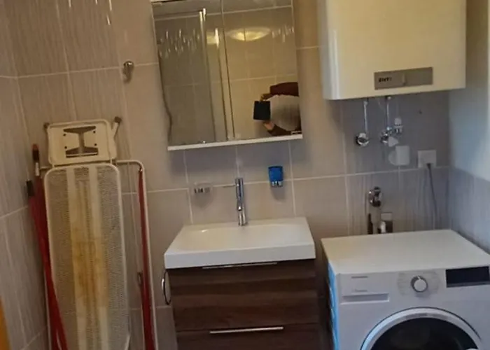 Apartment Gaestewohnung Mit Terrasse 